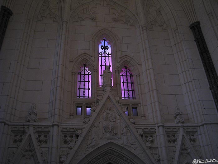 ArcticQ_20080825_162628_499_S.jpg - The window of a chapen in the Parliment complex, Ottawa, Canada.