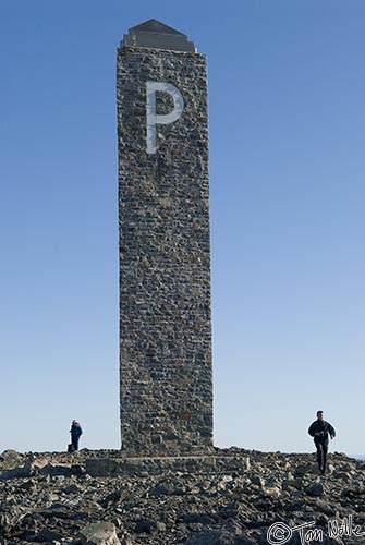 ArcticQ_20080829_144506_809_20.jpg - Peary's family picked an odd spot for his monument.  This is a place that's pretty hard to get to except from a ship equipped with helicopters!  Cape York, Nunavut, Canada.