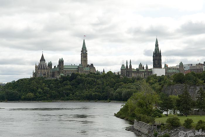 ArcticQ_20080825_102336_489_20.jpg - The Parliament buildings sit on a hilltop above the river in Ottawa, Canada.