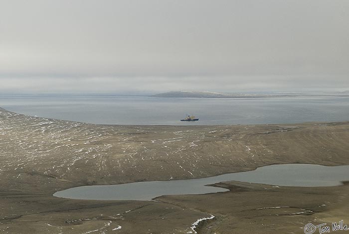 ArcticQ_20080826_153528_588_20.jpg - Our first view of the Kapitan Klebnikov, anchored off Devon Island, Canada
